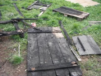 Leégett egy füstölő Öregszőlőben.