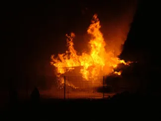 Kigyulladt a gyomaendrődi raklapgyár
