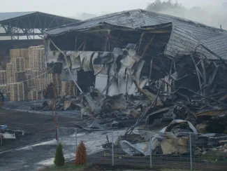 Kigyulladt a gyomaendrődi raklapgyár